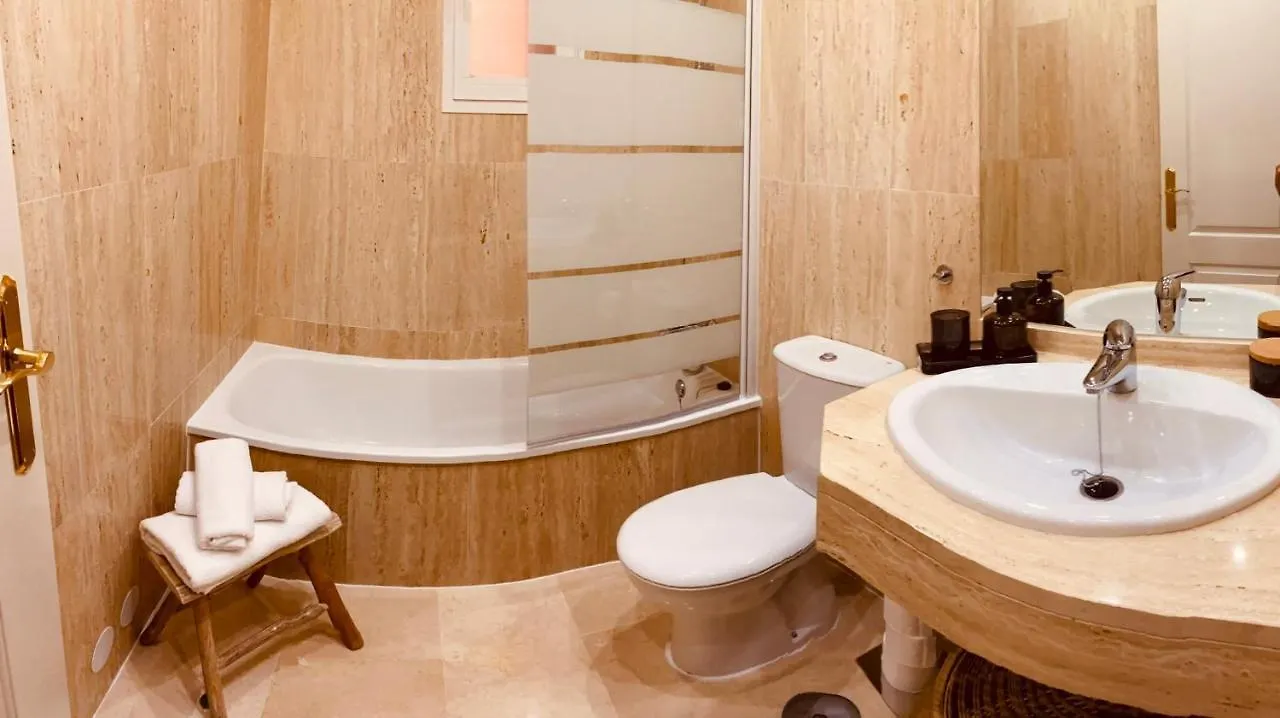 Lagos De Santa Maria Luxury Apartment Isabel Marbella Hiszpania