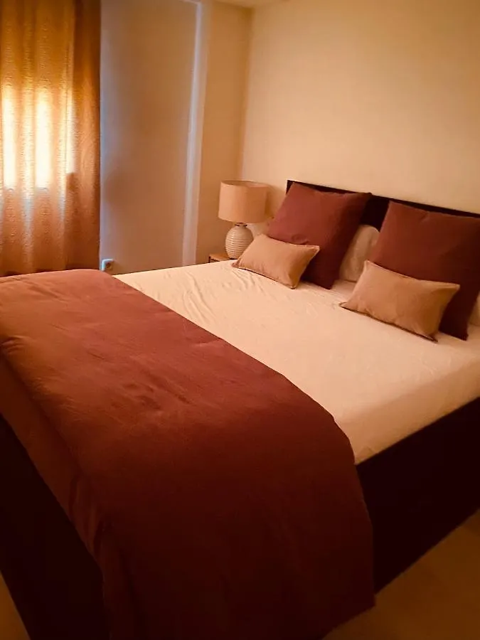 Lagos De Santa Maria Luxury Apartment Isabel Marbella 0*,  Hiszpania
